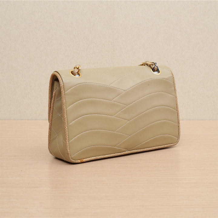 Chanel Vintage CC Small Wave Single Lambskin Flap Beige