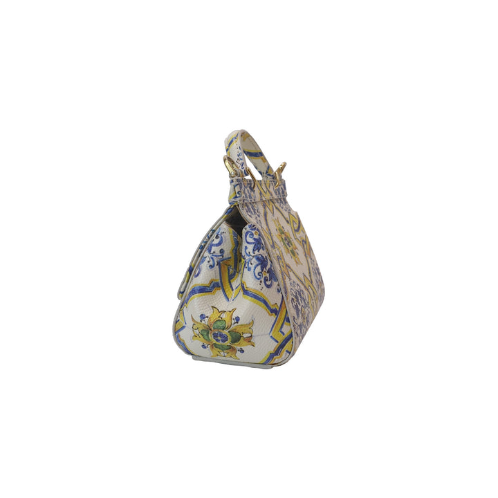 The right side of the handbag with the Majolica print.