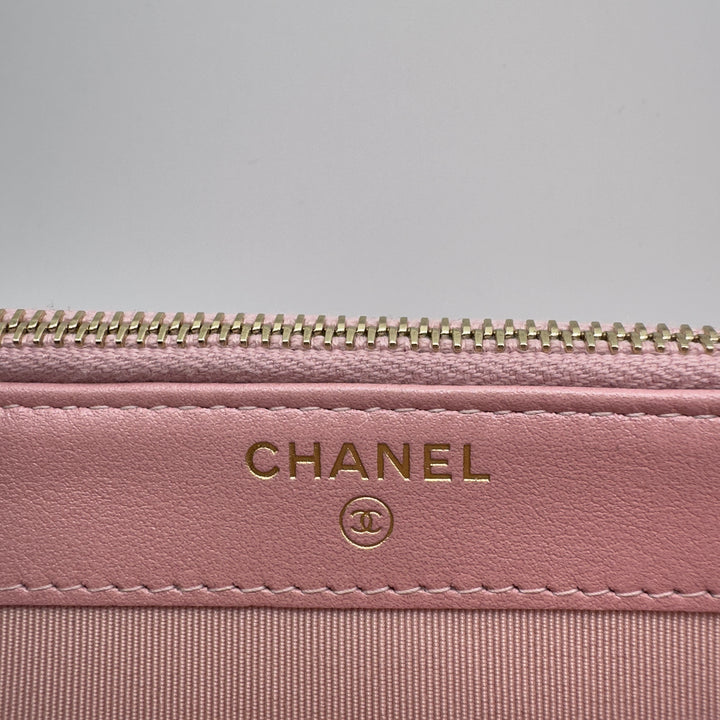 Chanel Small Clutch With Chain in Pink Iridescent Caviar with Gold Hardware
