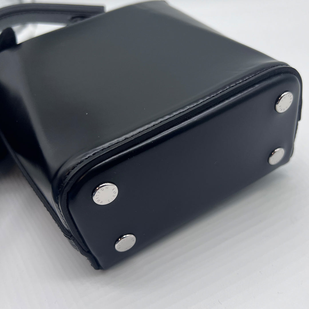 Louis Vuitton Small Bento Box in Black Epi Leather