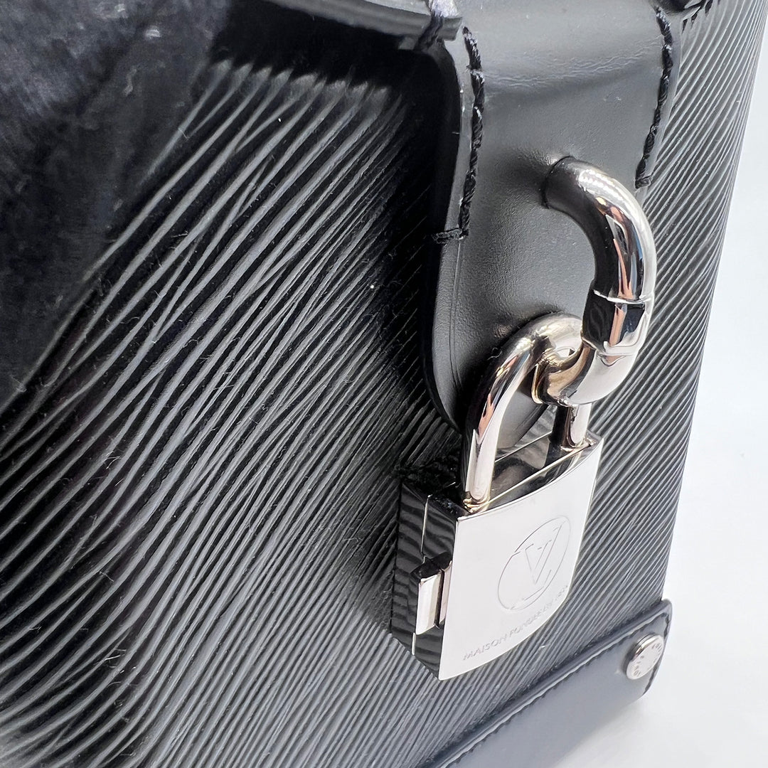 Louis Vuitton Small Bento Box in Black Epi Leather