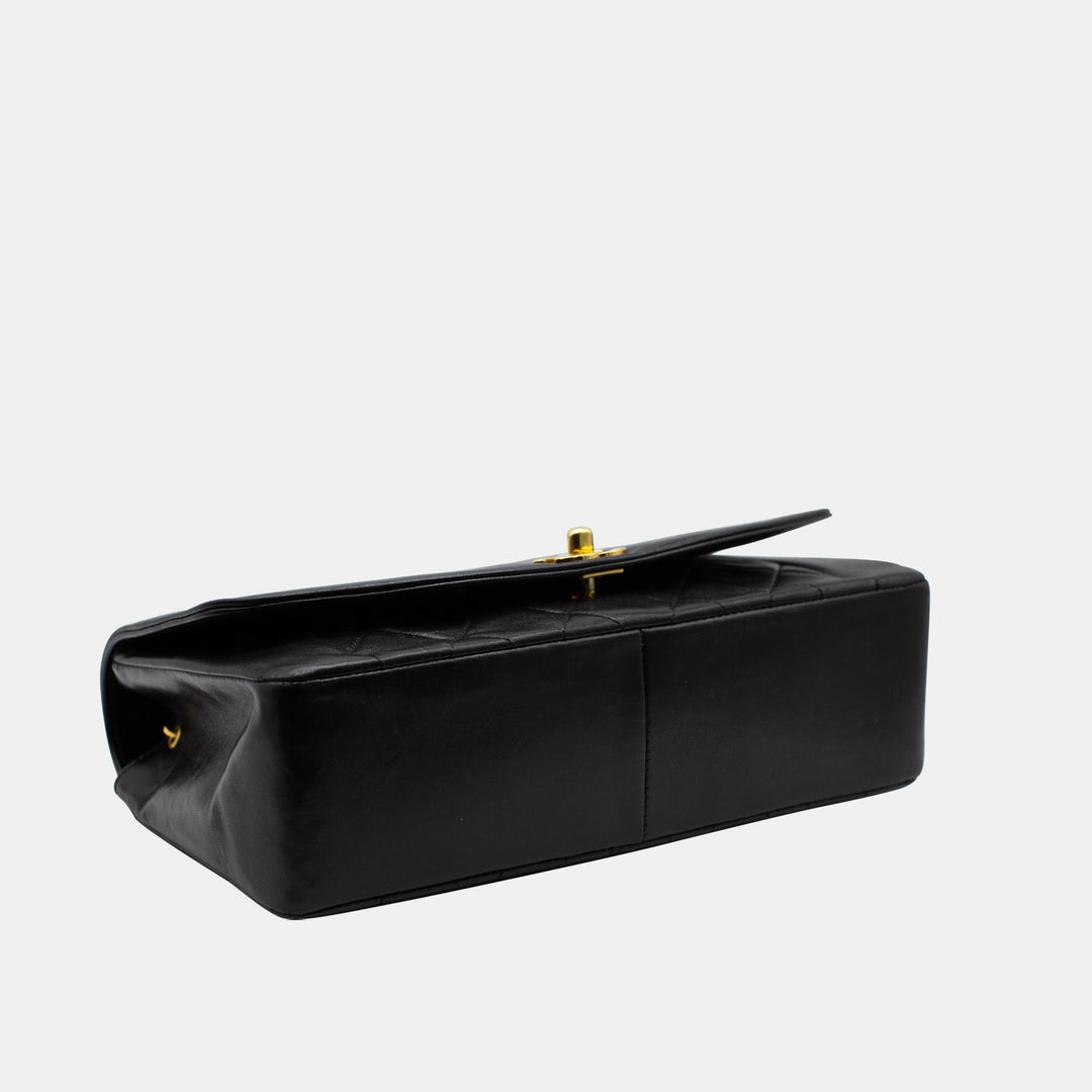 The bottom of the bag with the smooth lambskin leather.