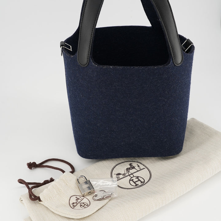 Hermès Picotin Lock 18 PM Tote Bag Felt Swift leather in Black and Blue