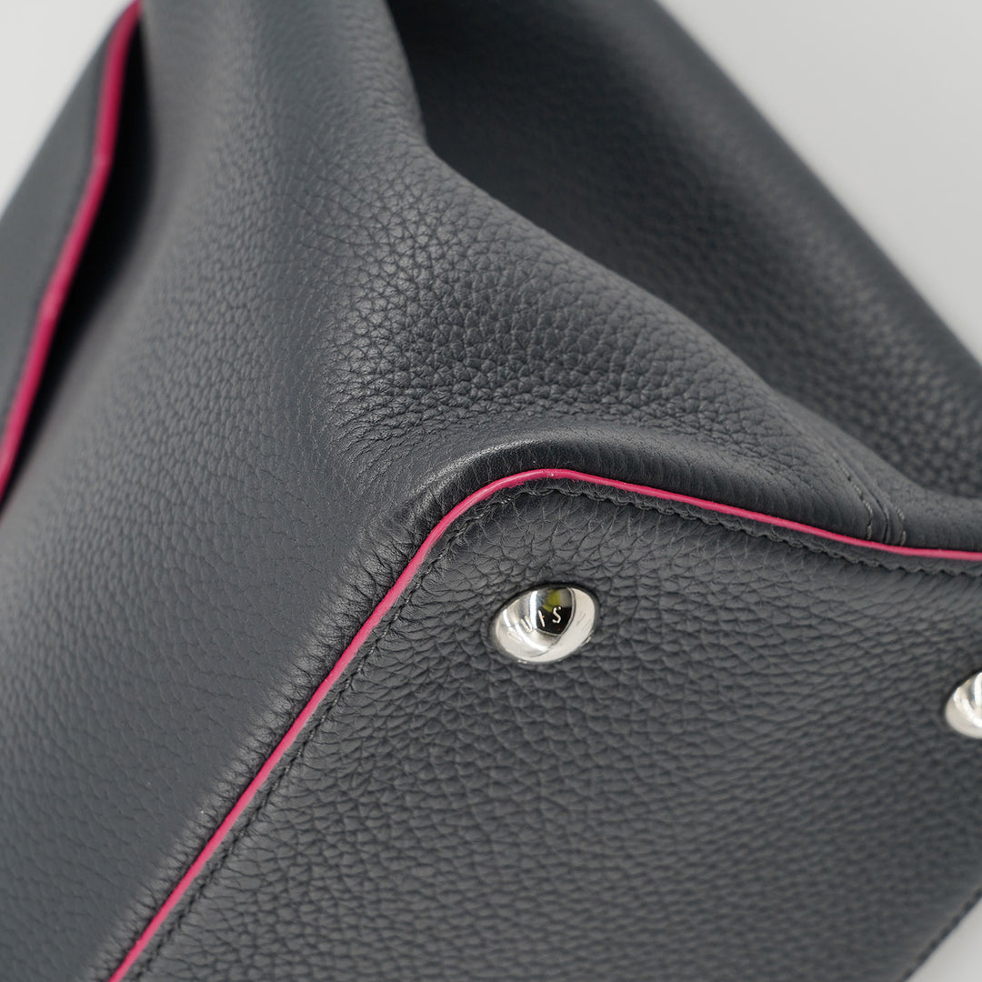 Louis Vuitton Capucines MM Black Top Handle Bag in Taurillon Leather and Silver Hardware