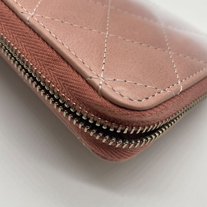 Chanel Zip Around Wallet in Pink and White Ombre Patent Leather