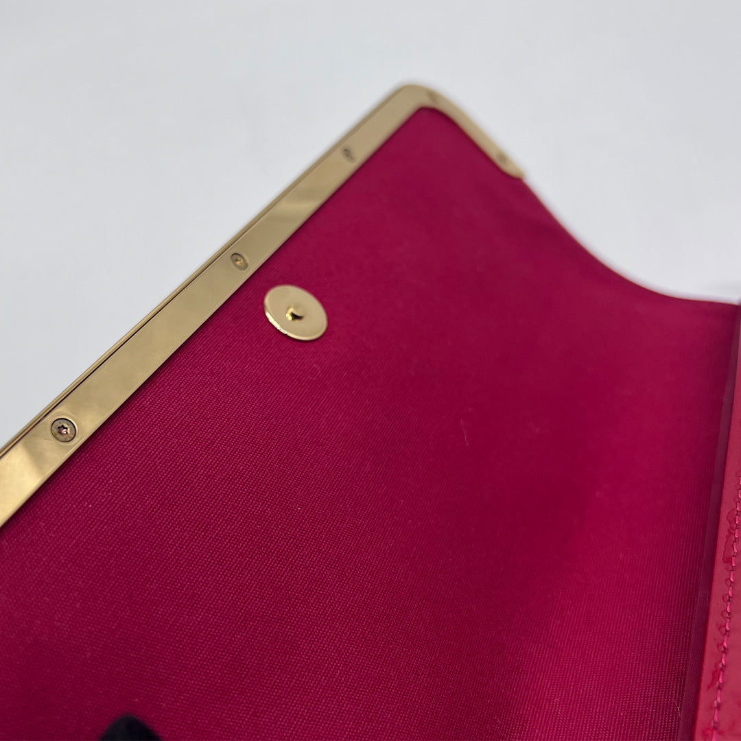 Louis Vuitton Rossmore Shoulder Bag in Red Monogram Vernis