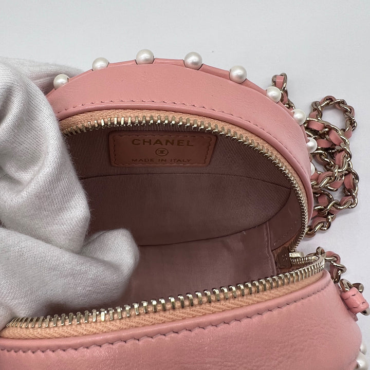 Chanel Round Chain Clutch in Quilted Pink Lambskin and Pearl Detailing with Gold Hardware