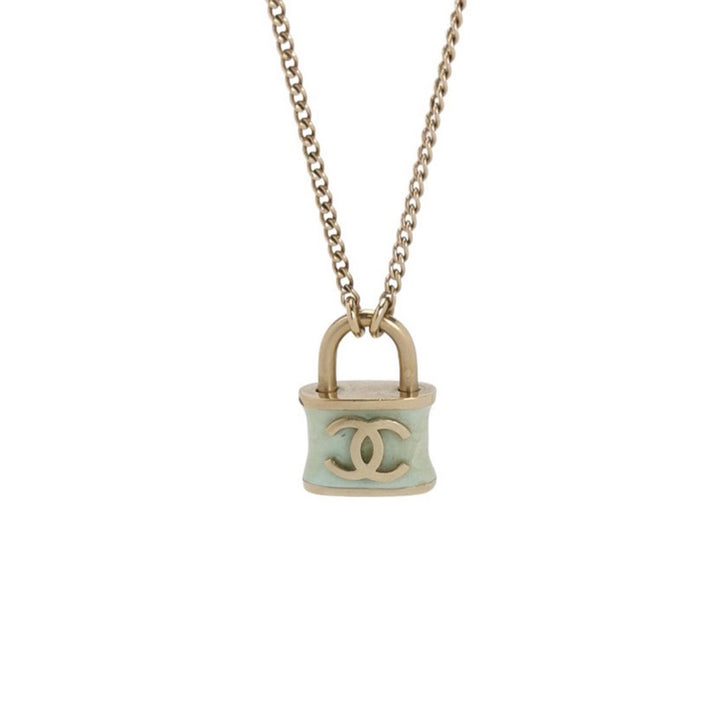 Chanel CC Logo Green Padlock Enamel Necklace RARE Chain