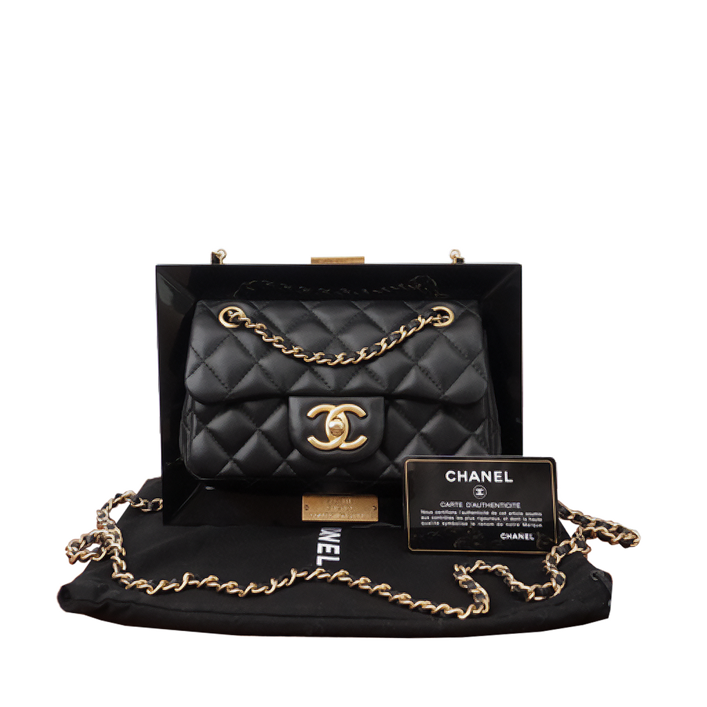 Chanel Six CC Caviar Leather DrawString Pendant handbag For Sale
