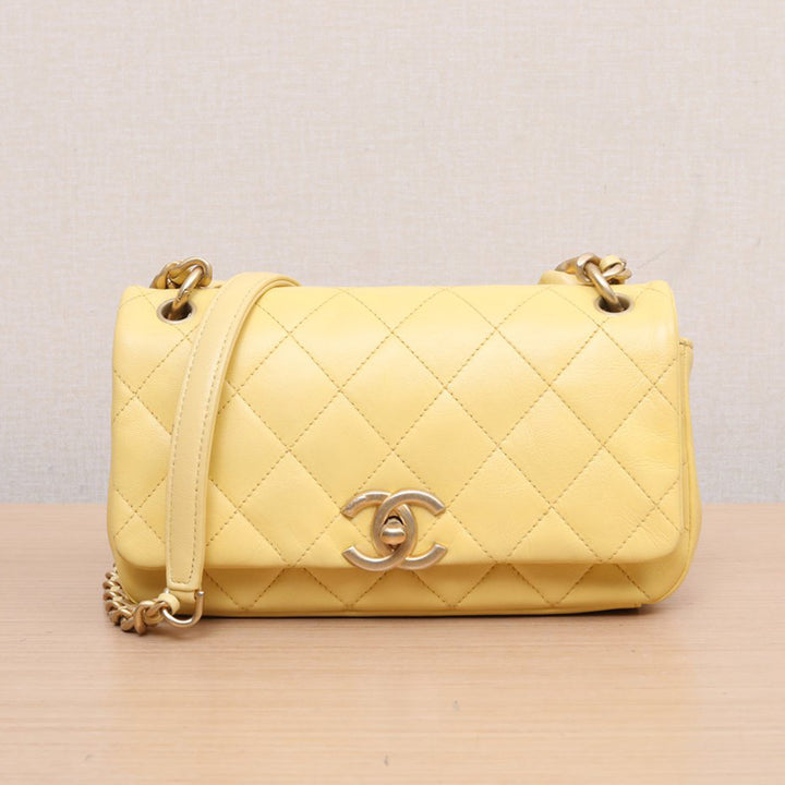 Chanel Leather Entwined Chain Bag Yellow