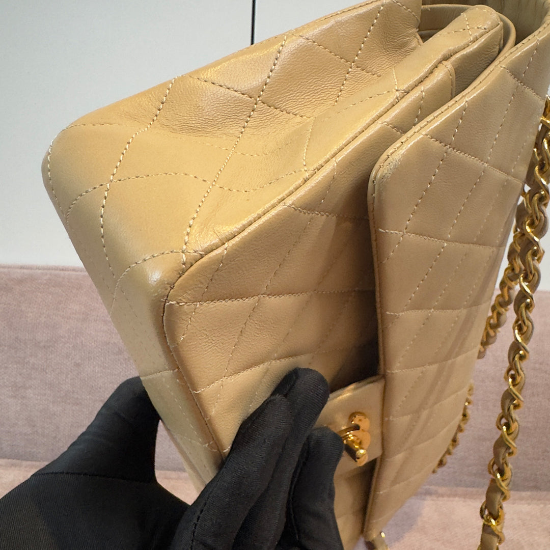 Chanel Vintage Medium Classic Double Flap Bag Beige Lambskin Gold Hardware
