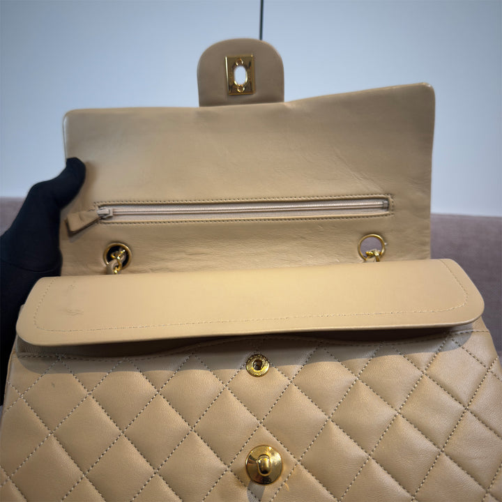 Chanel Vintage Medium Classic Double Flap Bag Beige Lambskin Gold Hardware