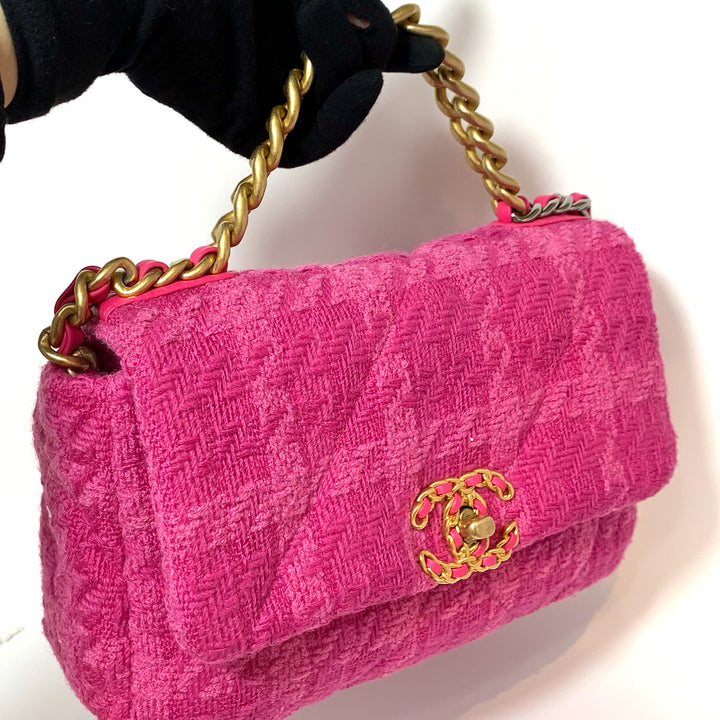 Chanel 2019 Tweed Quilted Medium 19 Flap Bag in Pink with Mixed Hardware