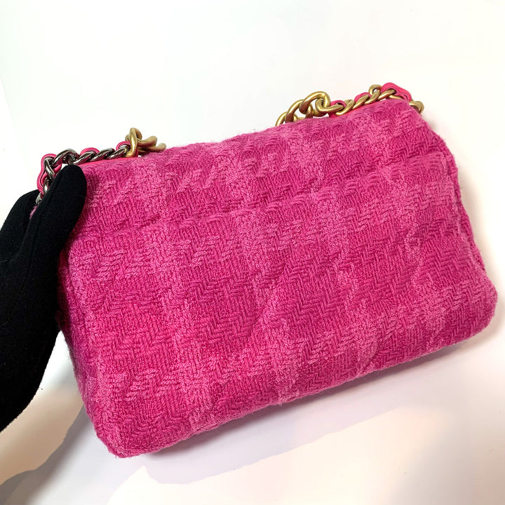 Chanel 2019 Tweed Quilted Medium 19 Flap Bag in Pink with Mixed Hardware