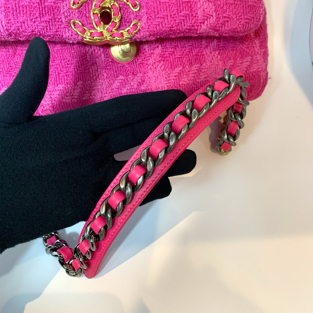 Chanel 2019 Tweed Quilted Medium 19 Flap Bag in Pink with Mixed Hardware