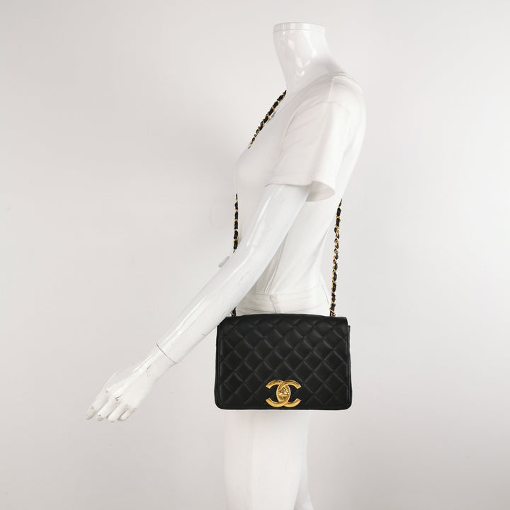 Chanel Vintage Classic Single Flap Bag Black Gold CC Logo