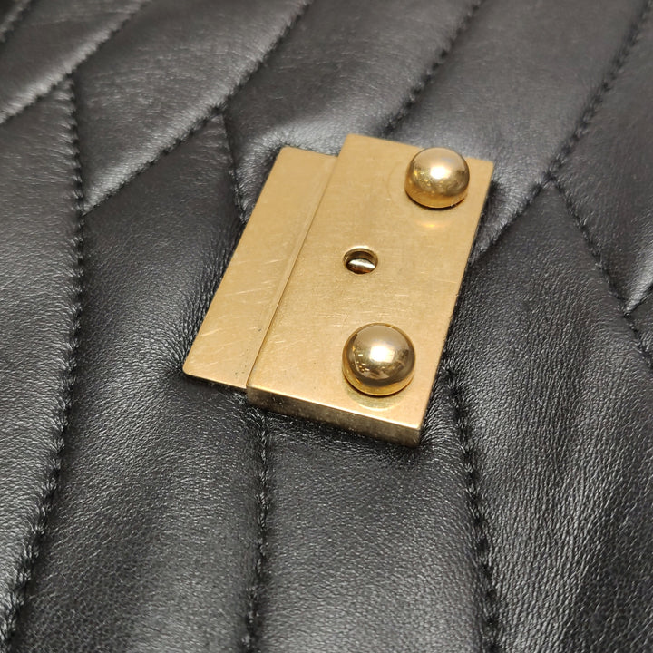 Chanel Scallop Quilted Pagoda Flap Bag Medium Black Lambskin Gold Hardware