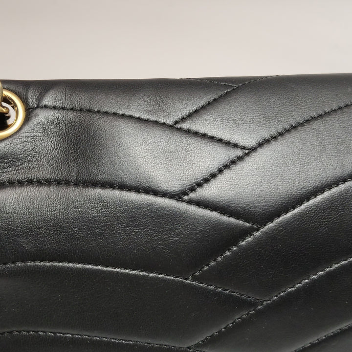 Chanel Scallop Quilted Pagoda Flap Bag Medium Black Lambskin Gold Hardware