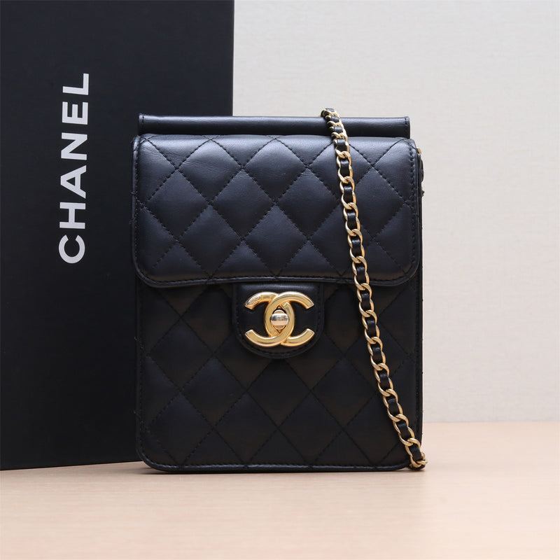 Chanel Vintage CC Chain Flap Bag Vertical Quilt Lambskin Medium