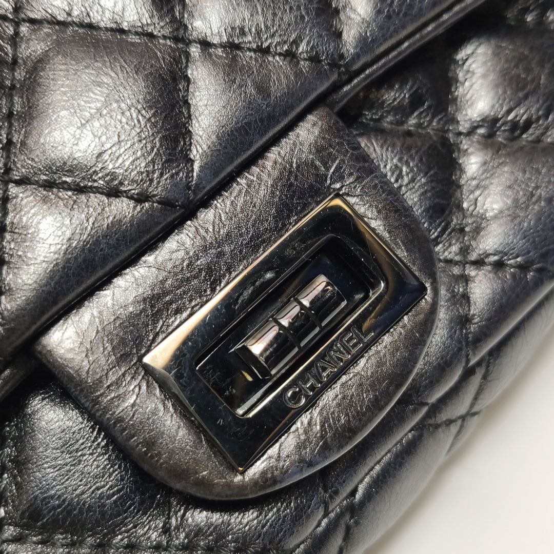 Chanel 2.55 Reissue East-West (E/W) Flap Clutch Bag Medium Metallic Aged Calfskin Dark Grey Silver Hardware