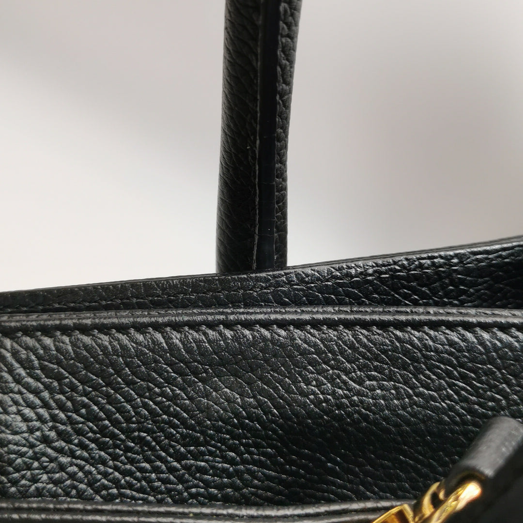 Chanel Executive Cerf Tote Medium Black Grainy Caviar Leather Gold Hardware