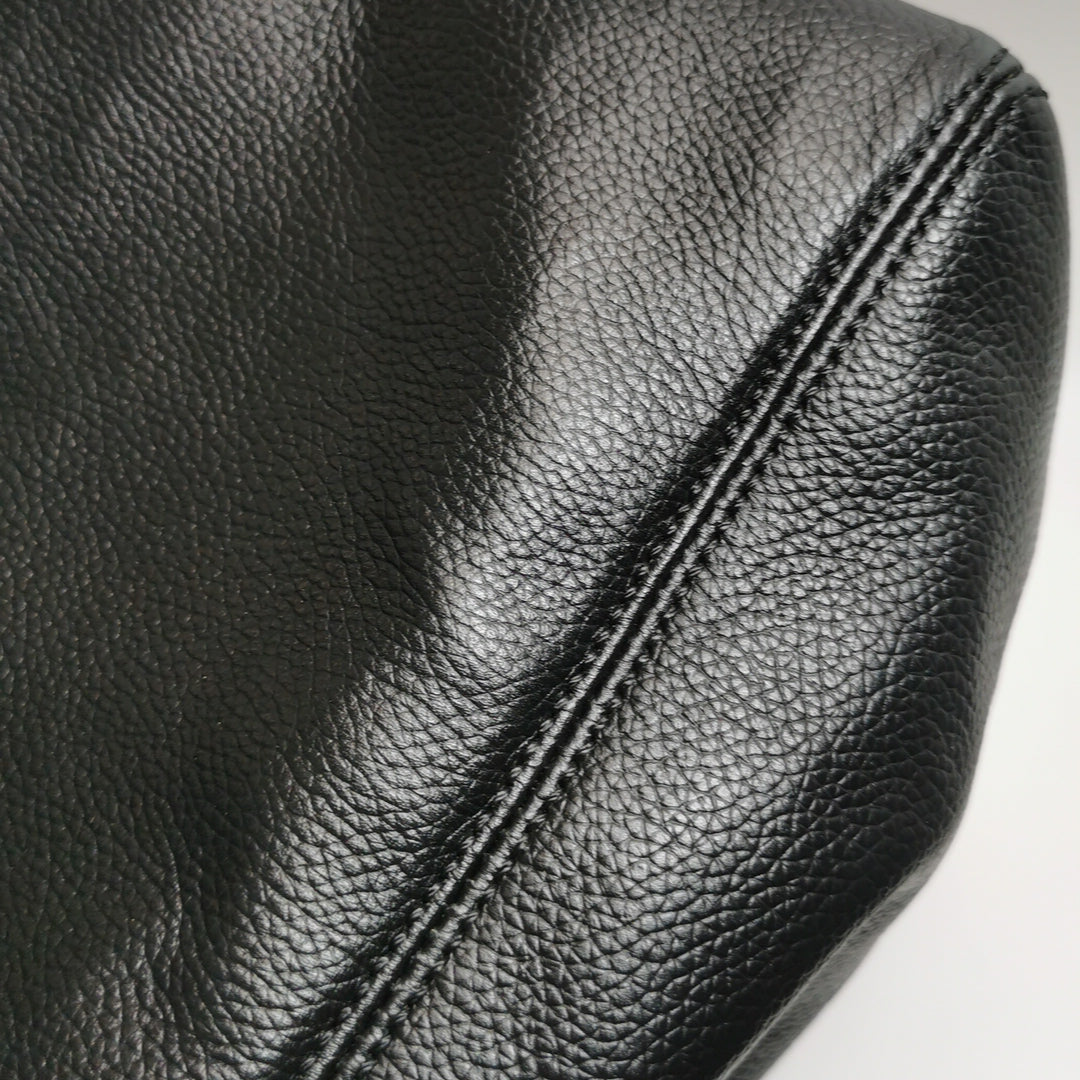 Chanel Executive Cerf Tote Medium Black Grainy Caviar Leather Gold Hardware