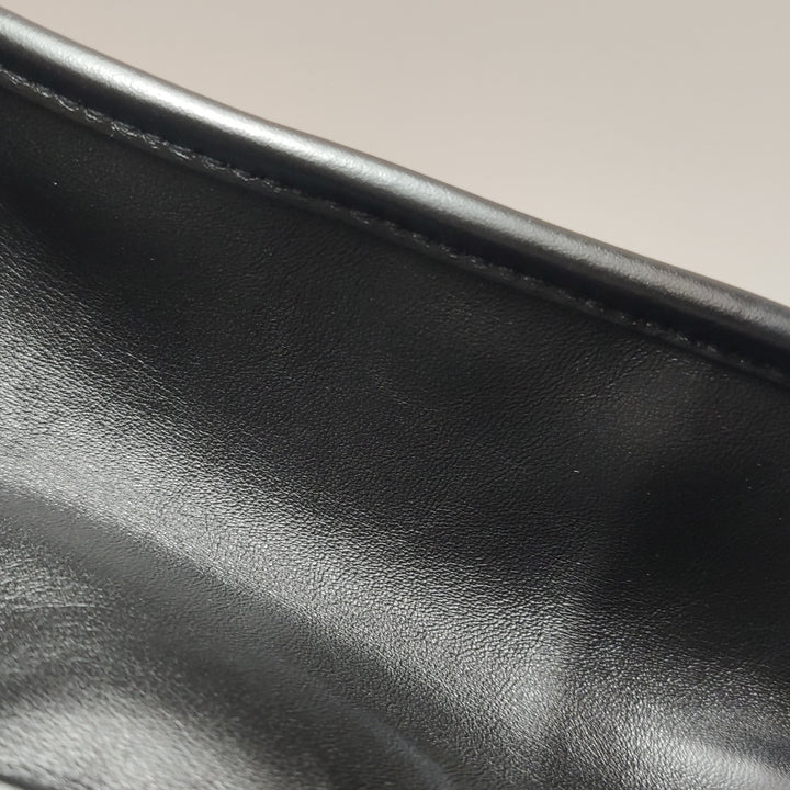 Chanel Graphic Catch Tote In Black