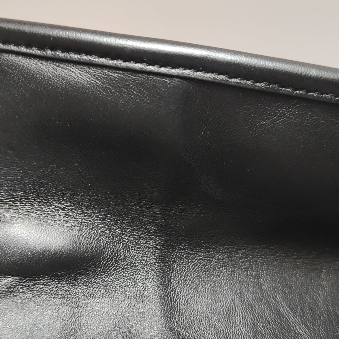 Chanel Graphic Catch Tote In Black