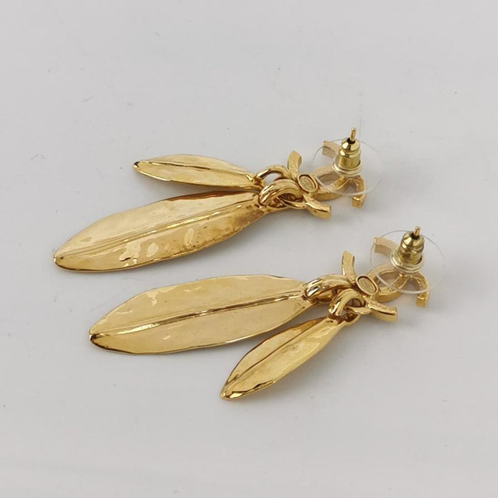 Chanel CC Logo Feather Dangle Earrings