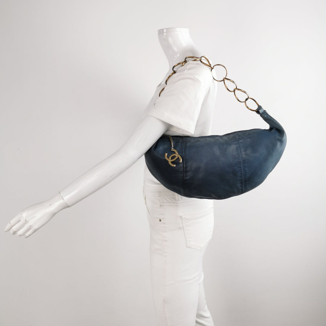 Chanel CC Chain Hobo in Blue Leather