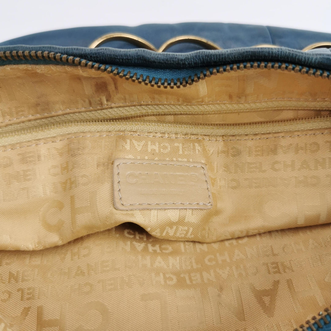 Chanel CC Chain Hobo in Blue Leather