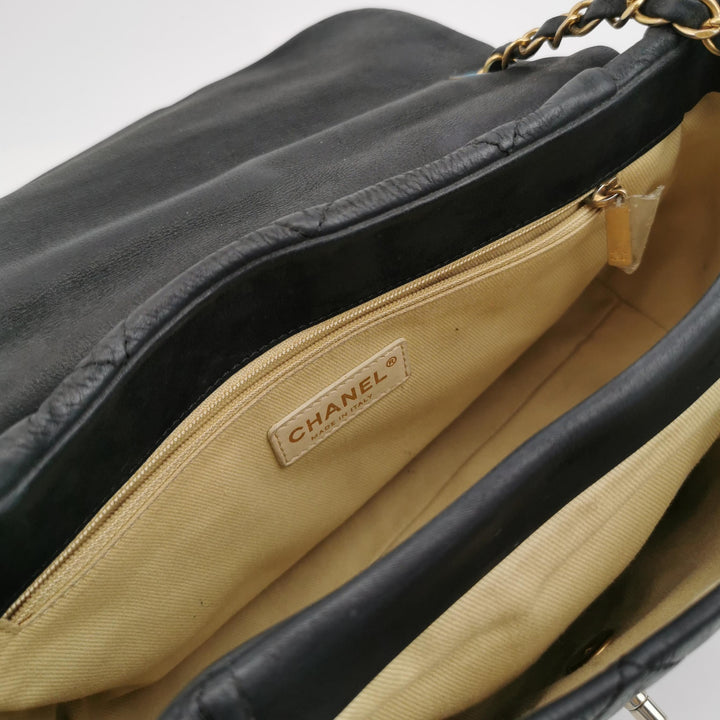 Chanel Chic Quilt Accordion Flap Bag In Black Leather