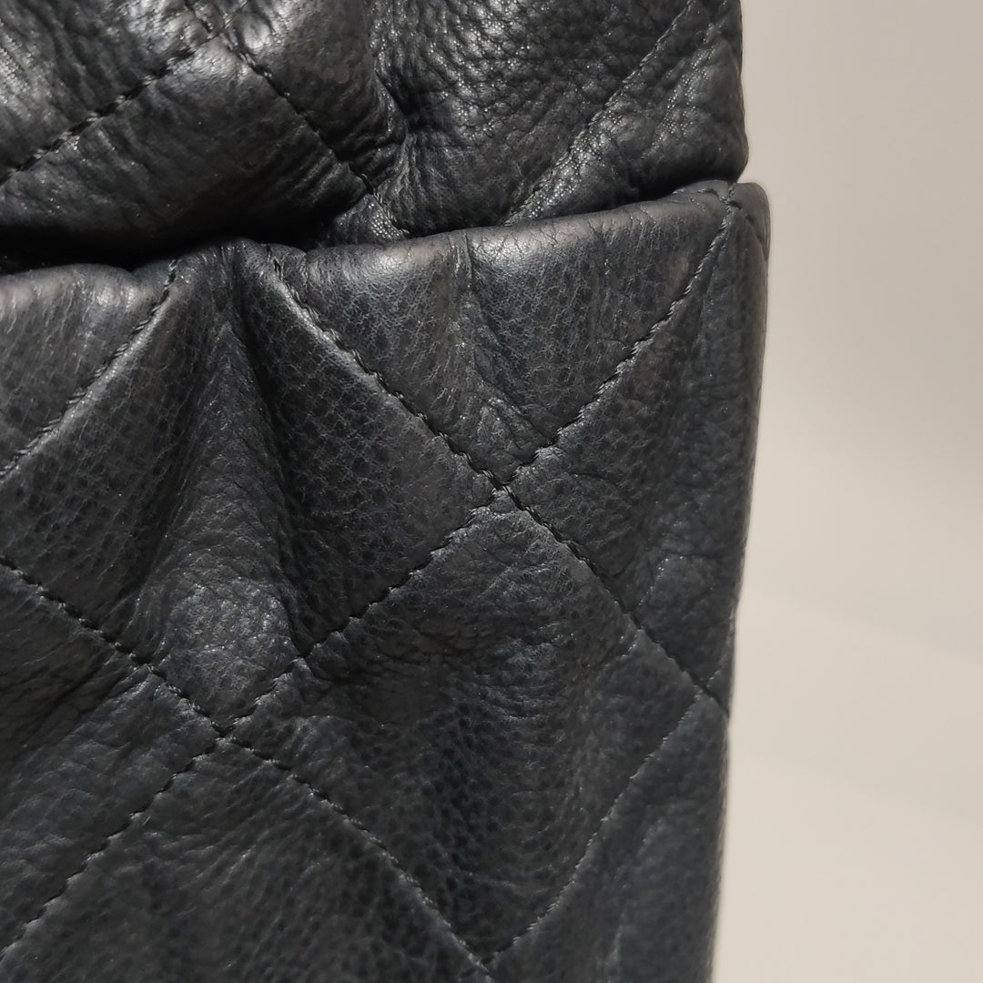 Chanel Chic Quilt Accordion Flap Bag In Black Leather