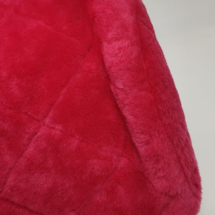 Chanel 2020 Shearling Quilted Bucket Bag In Pink