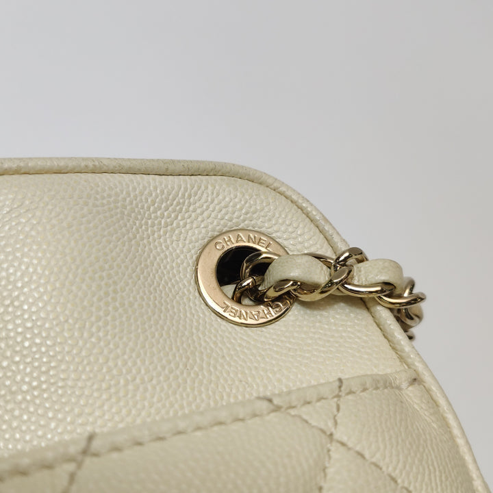 Chanel Camera Bag in Caviar Leather Off-White