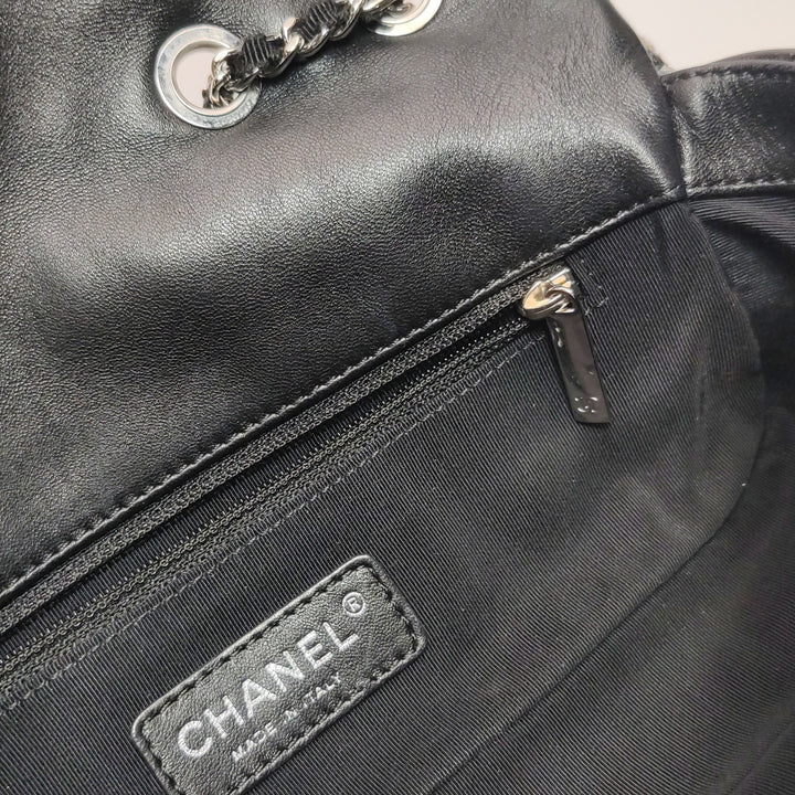 Chanel 2011 CC Full Flap Bag Woven Stitch Patent Medium