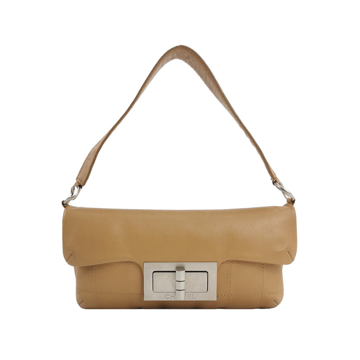Chanel Vintage Chocolate Bar Mademoiselle Pochette Medium Beige Calfskin Leather