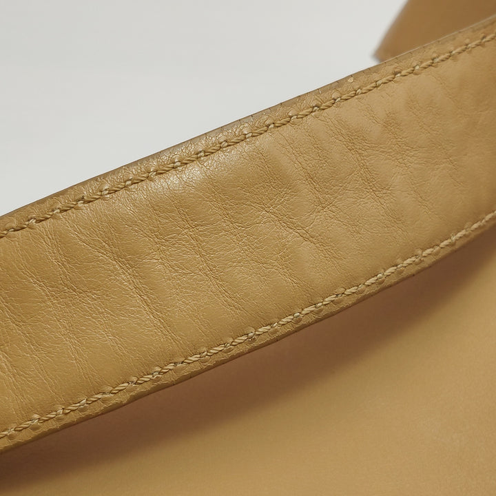 Chanel Vintage Chocolate Bar Mademoiselle Pochette Medium Beige Calfskin Leather
