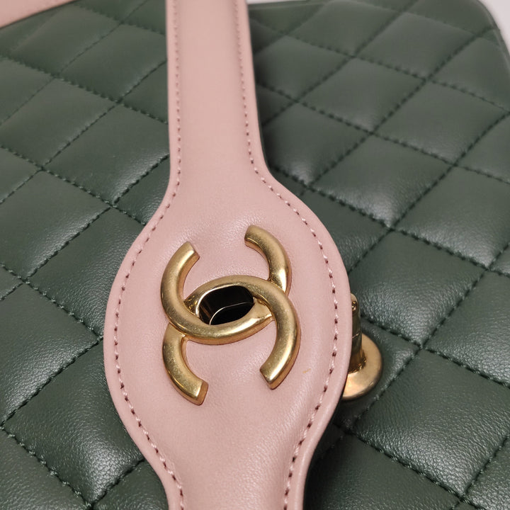 Chanel 2017 Bi-Colour Single Flap Bag Green Pink Lambskin Quilted