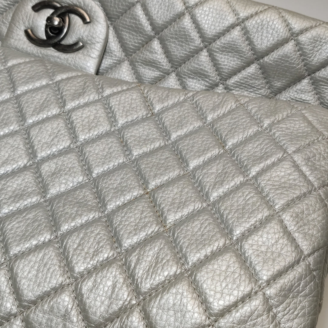 Chanel 2016 XXL Travel Flap Bag Metallic Silver Calfskin