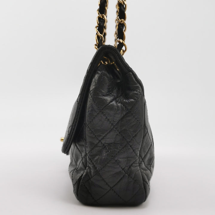 Chanel 2009 Valentine Classic Single Flap With Heart Shape Chain