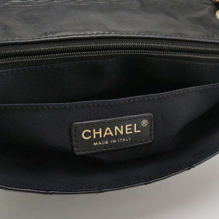 Chanel 2009 Valentine Classic Single Flap With Heart Shape Chain