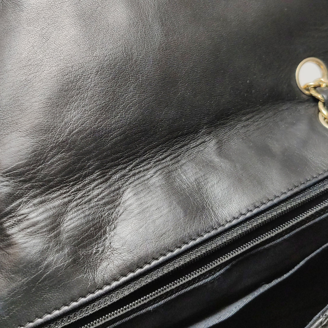 Chanel 2009 Valentine Classic Single Flap With Heart Shape Chain