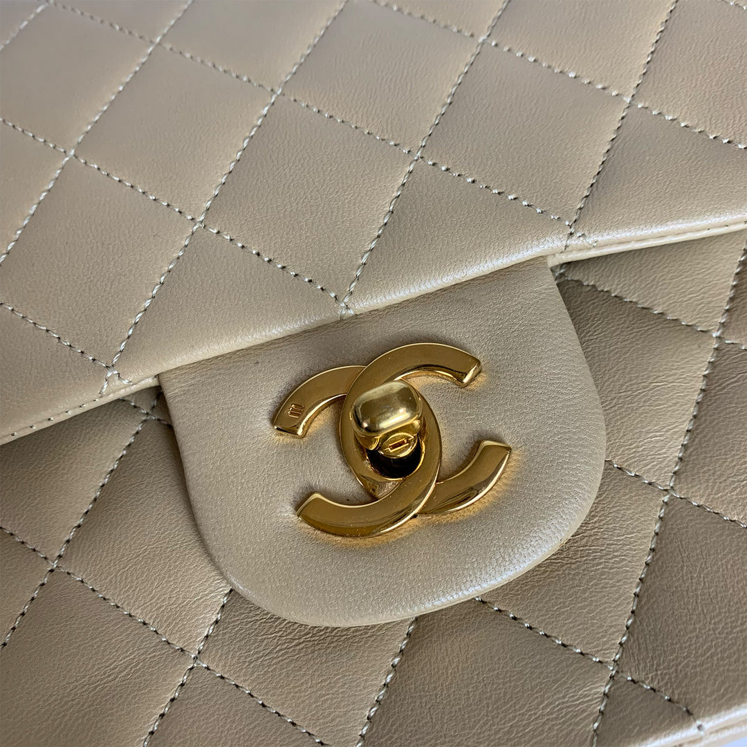 Chanel Vintage Medium Classic Double Flap in Beige Lambskin and Gold Hardware