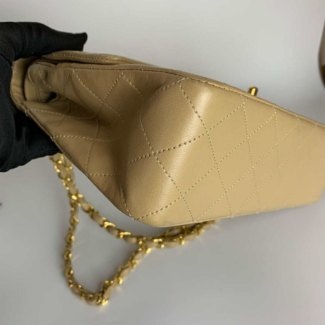 Chanel Vintage Medium Classic Double Flap in Beige Lambskin and Gold Hardware