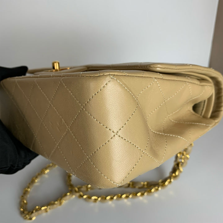 Chanel Vintage Medium Classic Double Flap in Beige Lambskin and Gold Hardware