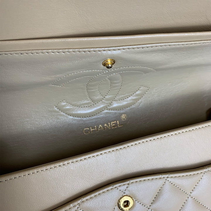 Chanel Vintage Medium Classic Double Flap in Beige Lambskin and Gold Hardware