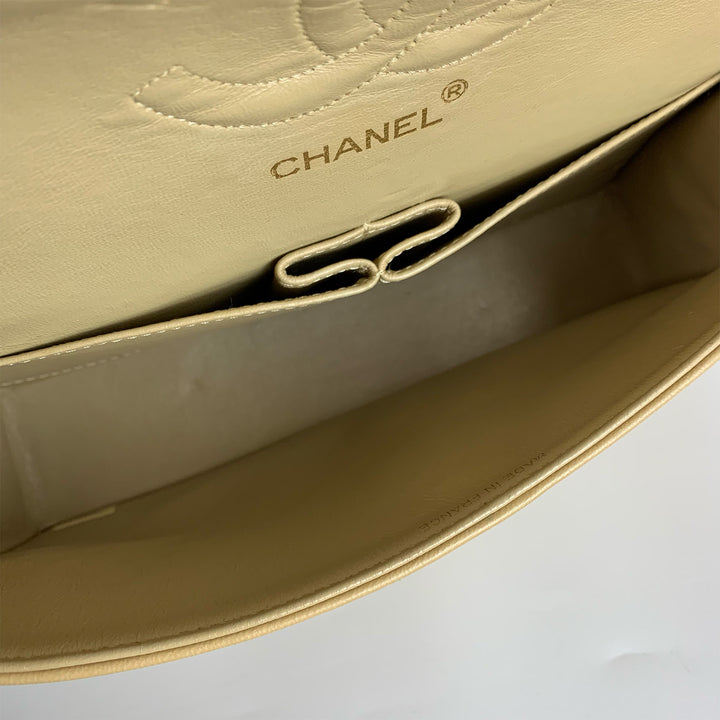 Chanel Vintage Medium Classic Double Flap in Beige Lambskin and Gold Hardware