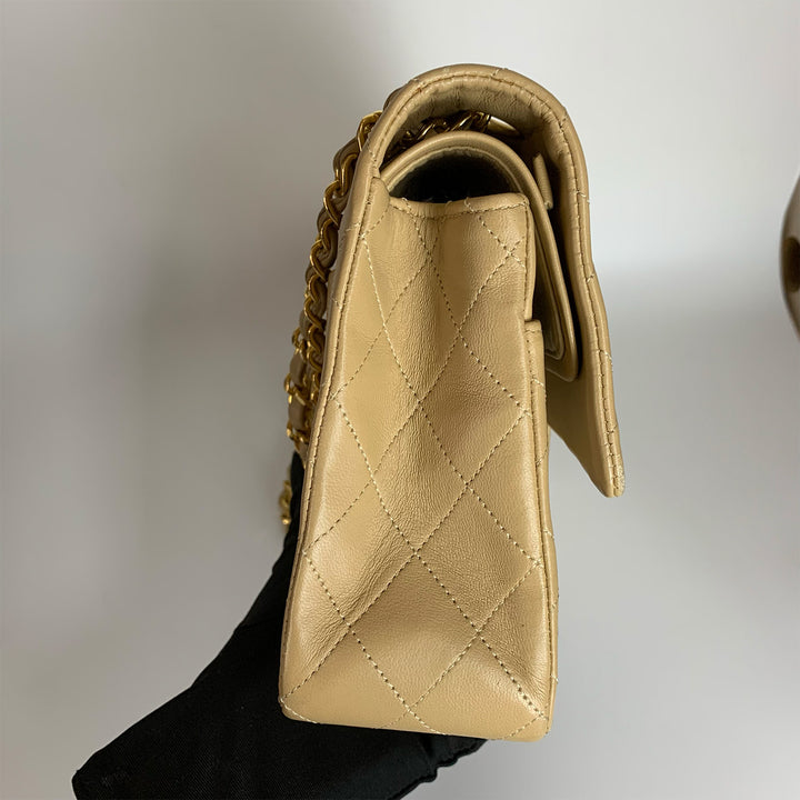 Chanel Vintage Medium Classic Double Flap in Beige Lambskin and Gold Hardware