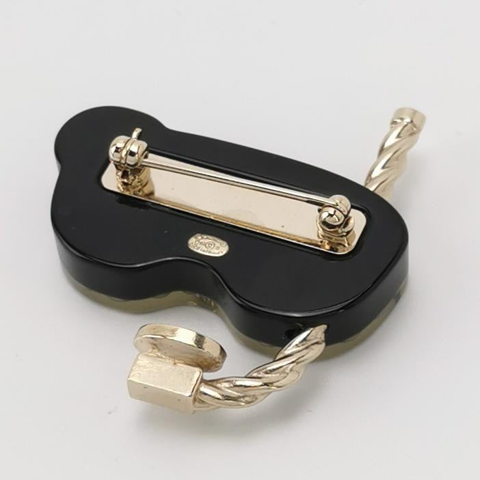 Chanel Snorkelling CC Brooch Black White